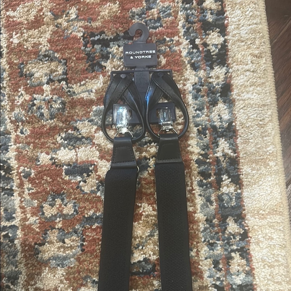 NWT Roundtree & Yorke Classic Black Suspenders with Silver Clips